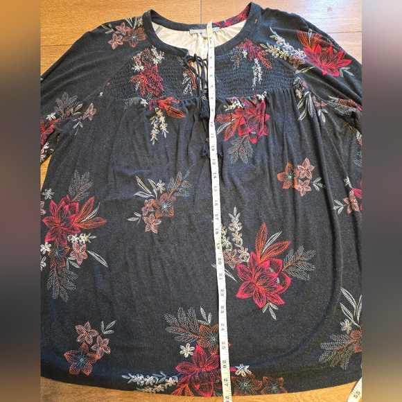 DANIEL RAINN Elowen Smocked Tassel Detail Knit Top Floral Green 3/4 Slee… - Picture 11 of 13